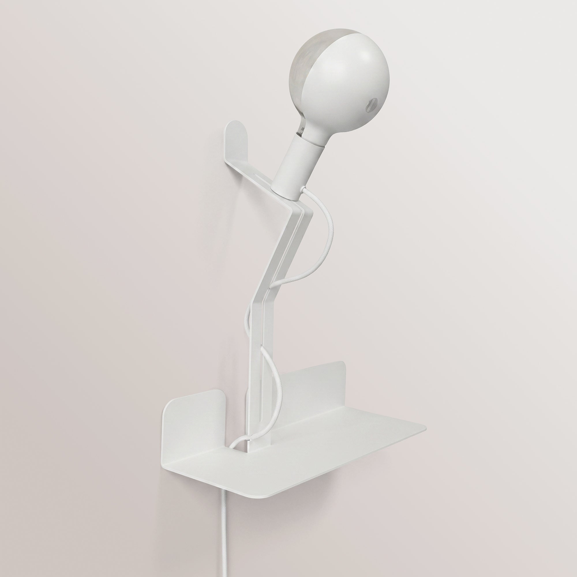 Lampada da parete con mensola, lampadina LED G125 verniciata e spina UK - Murio Talia - Bianco