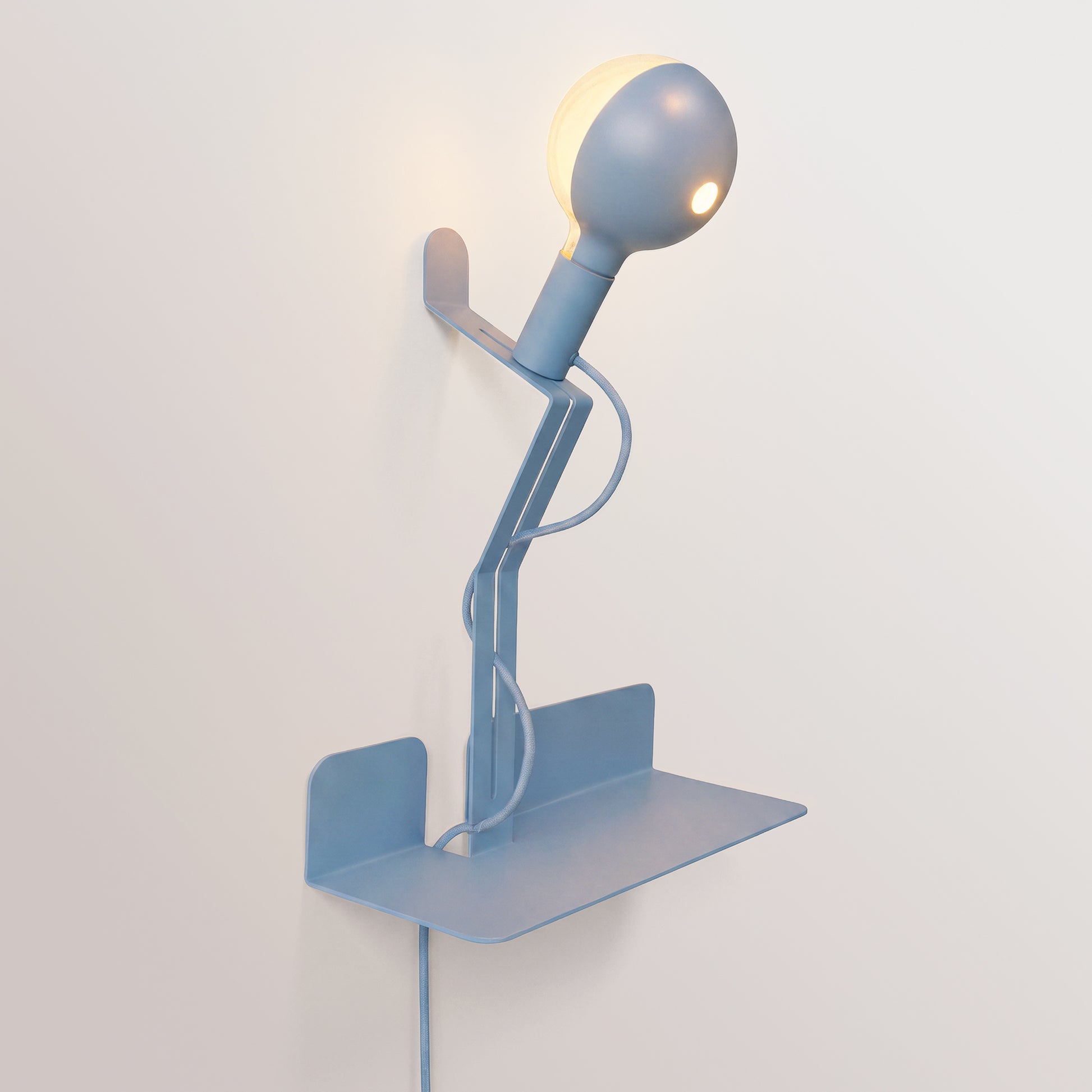 Lampada da parete con mensola, lampadina LED G125 verniciata e spina UK - Murio Talia - Blu