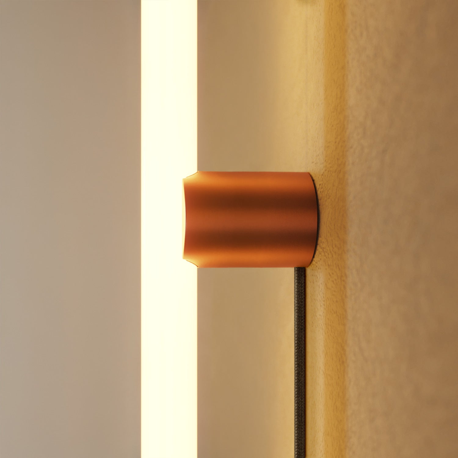 Lampada con spina UK con finitura metallica e lampadina LED lineare S14d - Rame satinato