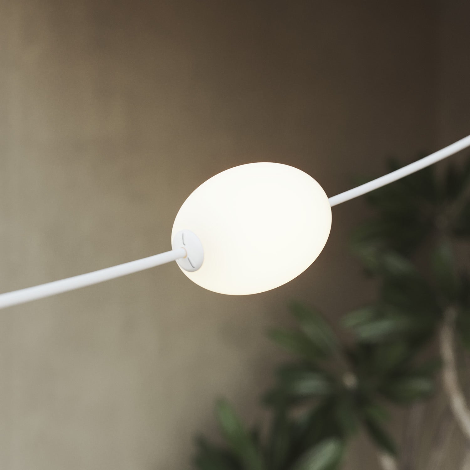 Catena luminosa 12 punti luce da esterno IP67 Bianco sabbia con spina UK - Marina12