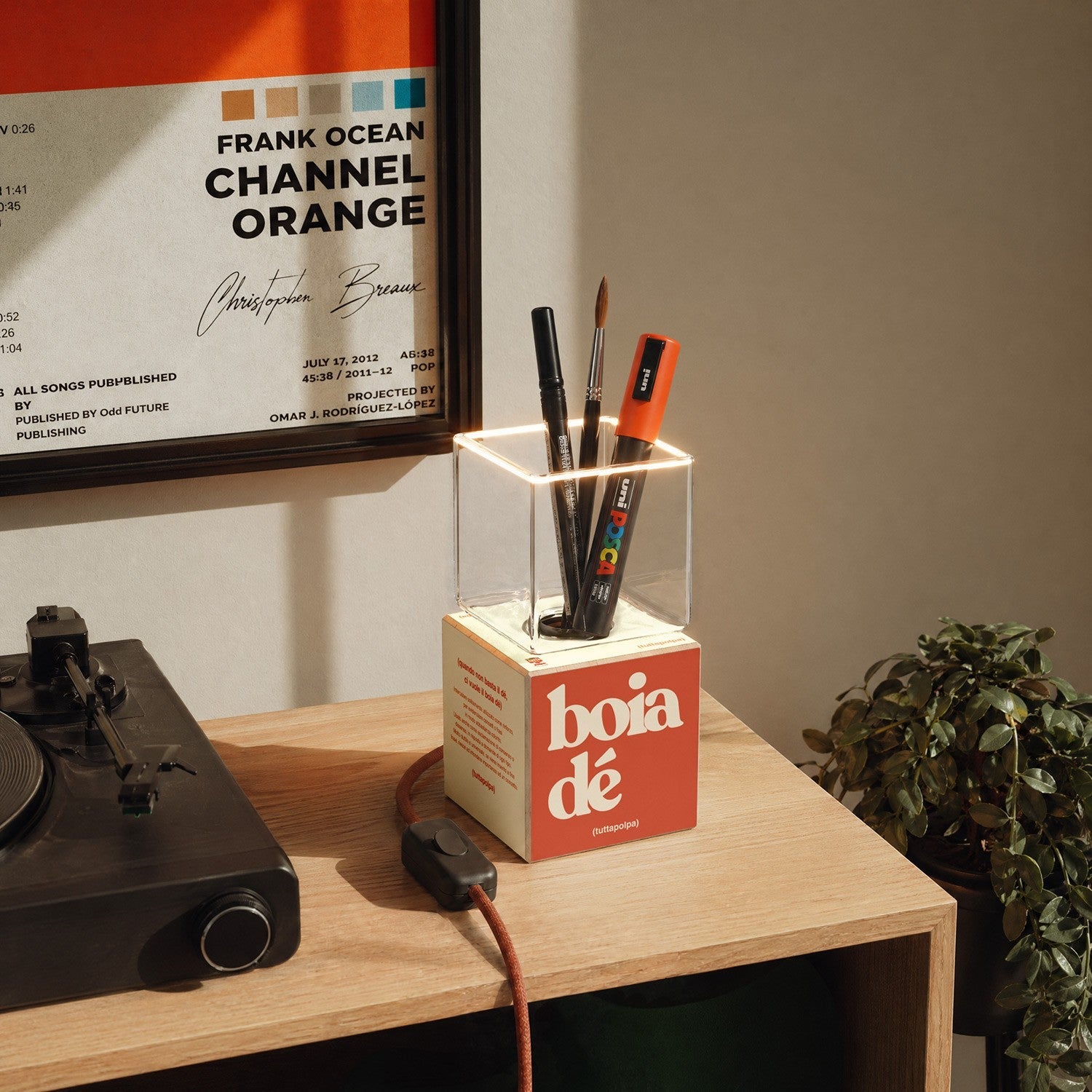 Lampada da tavolo Cubetto "Boia de" con spina inglese e lampadina Ghost - Tuttapolpa