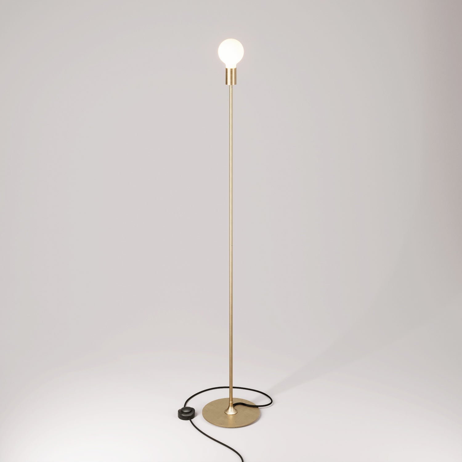Lampada da terra MAG-Y con base metallica tonda e spina UK - Bronzo satinato
