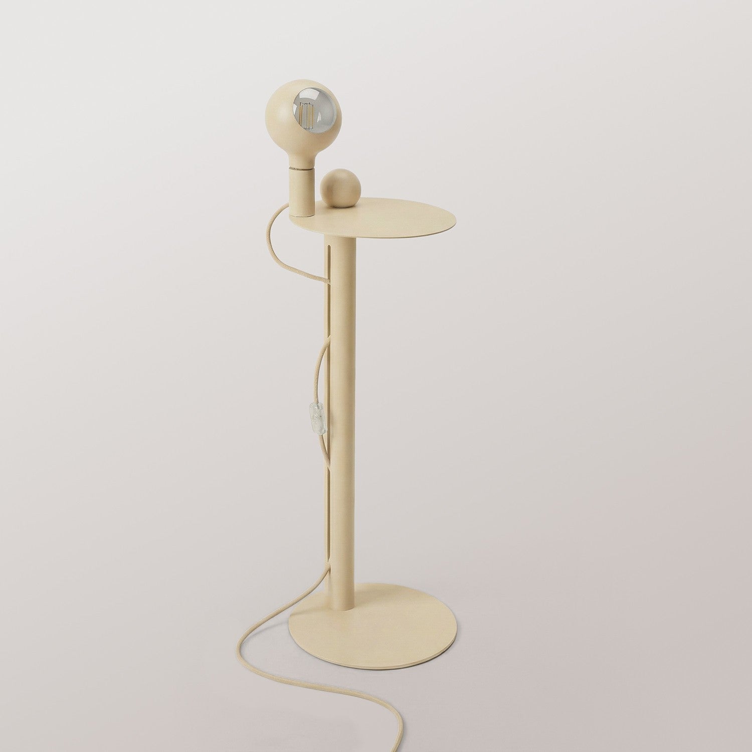 Rocco - Lampada da terra con spina UK e lampadina Camo - Panna